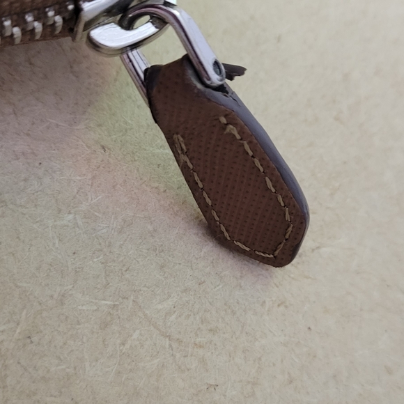 Prada LONG wallet/ check book - Picture 7 of 10